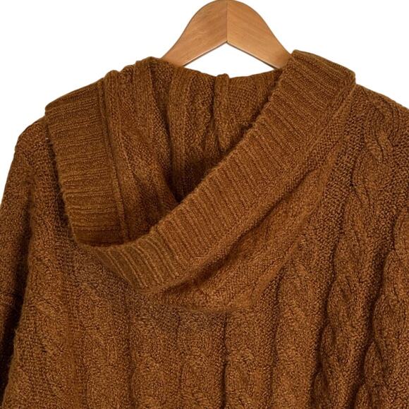 AE Soft & Cozy Oversized Cable Knit Hooded Oversized Sweater in Brown W's Medium - Picture 4 of 6
